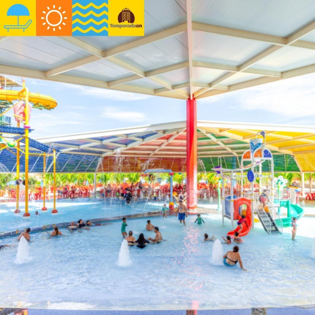 Piazza Com Acesso Ao Acqua Park - Gustavo Aparthotel Caldas Novas Kültér fotó
